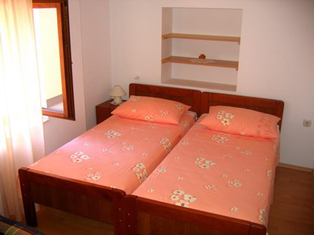 Dobra Apartments Trogir Habitación foto